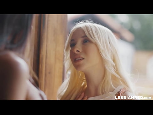 ❤️ Tyttö tulee kotiin muutamaa kuukautta myöhemmin ja päätyy syömään äitipuolensa pillua ❤️❌ Porno at fi.pornjimbo.ru ❌